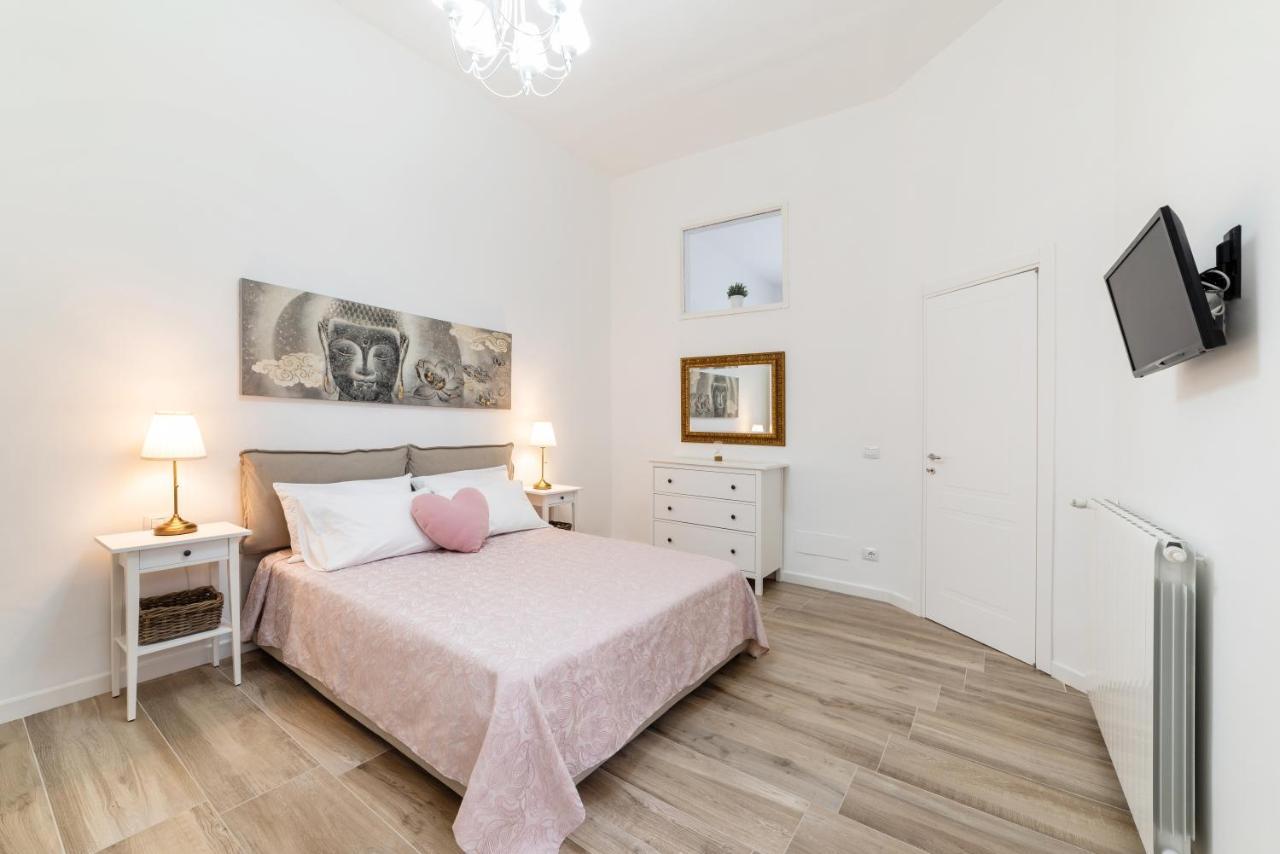Casa Donna Gina - Puglia Mia Apartments โมโนโปลี ภายนอก รูปภาพ